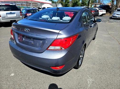 2017 Hyundai Accent Value Edition