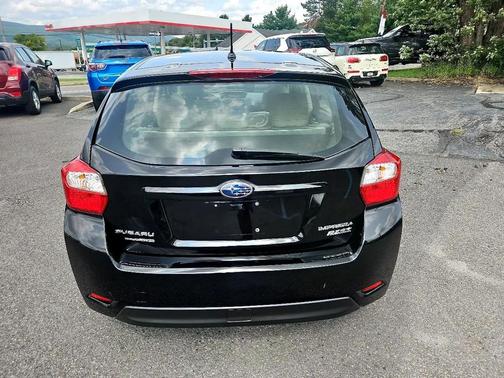 2014 Subaru Impreza 2.0i Limited