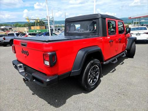 2020 Jeep Gladiator Sport