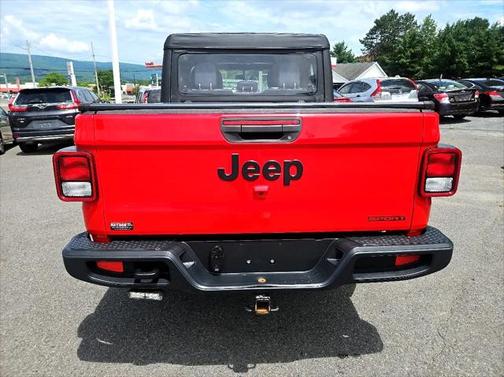 2020 Jeep Gladiator Sport