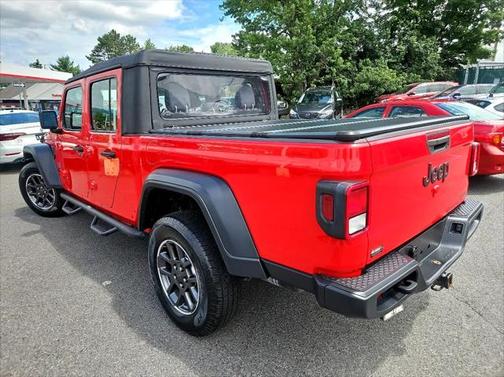 2020 Jeep Gladiator Sport