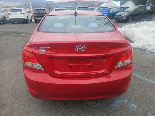 2014 Hyundai Accent GLS