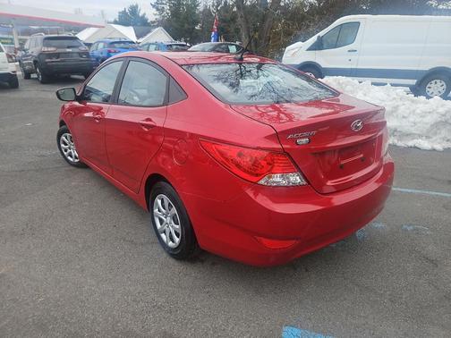 2014 Hyundai Accent GLS