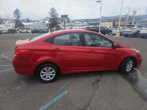 2014 Hyundai Accent GLS