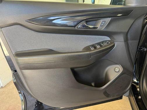 Mosaic Black Metallic 2026 Chevrolet Trailblazer LT