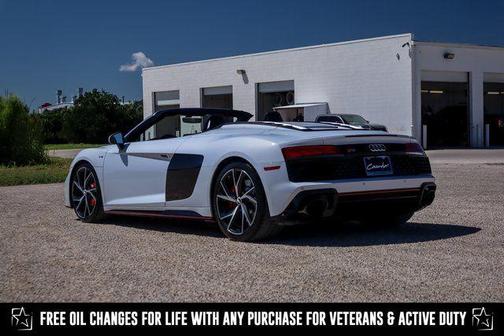 2022 Audi R8 5.2 V10 performance