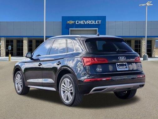 2018 Audi Q5 2.0T Premium Plus
