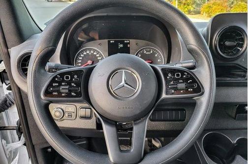 2023 Mercedes-Benz Sprinter 2500 144 WB