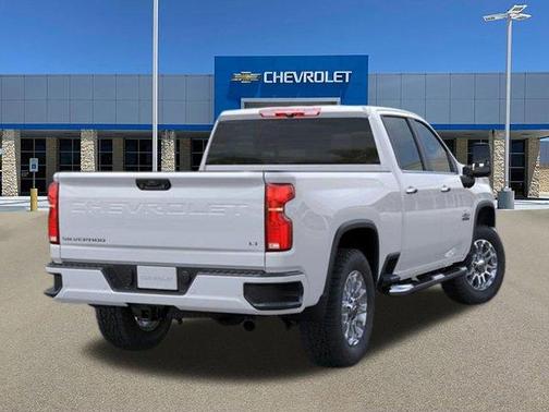 2025 Chevrolet Silverado 3500 LT