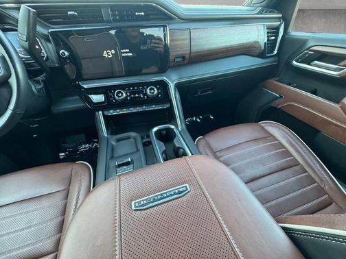 2025 GMC Sierra 2500 Denali Ultimate