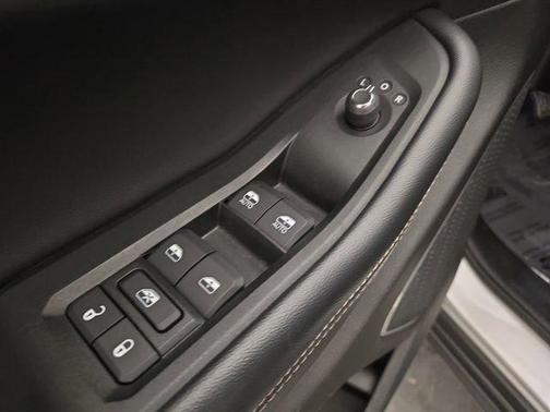 2021 Jeep Grand Cherokee L Laredo