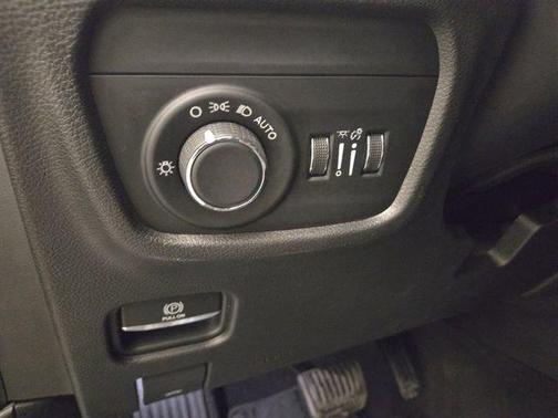 2021 Jeep Grand Cherokee L Laredo