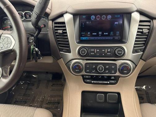 2016 Chevrolet Suburban LS