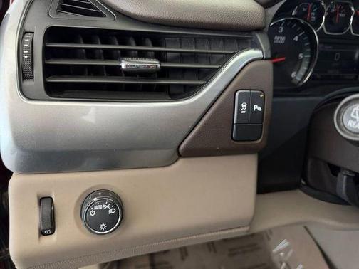 2016 Chevrolet Suburban LS