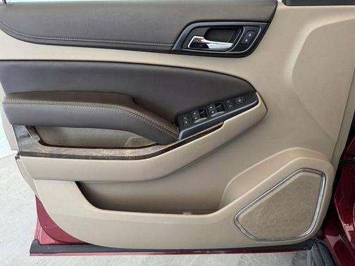 2016 Chevrolet Suburban LS