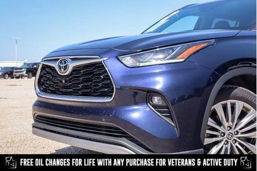 2021 Toyota Highlander Platinum