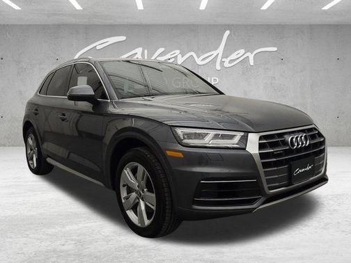 2019 Audi Q5 2.0T Premium Plus