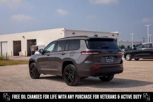 2023 Jeep Grand Cherokee L Laredo