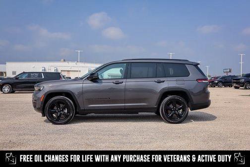 2023 Jeep Grand Cherokee L Laredo