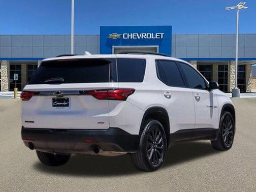 2022 Chevrolet Traverse RS