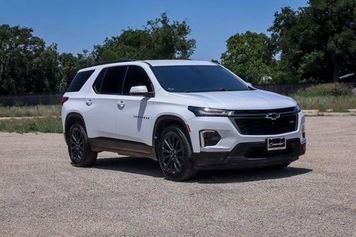 2022 Chevrolet Traverse RS