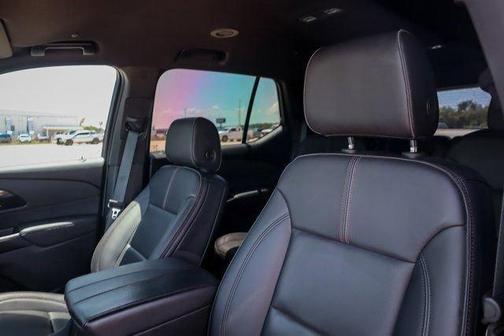 2022 Chevrolet Traverse RS