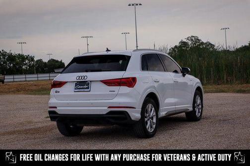 2022 Audi Q3 45 S line Premium