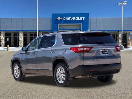 2021 Chevrolet Traverse LT Cloth