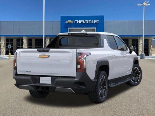 2025 Chevrolet Silverado EV LT