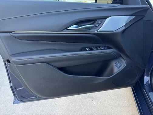 2024 Cadillac CT4 Luxury