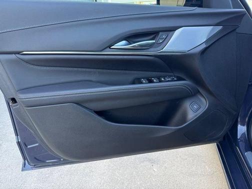 2024 Cadillac CT4 Luxury