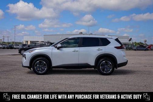 2025 Nissan Rogue SV