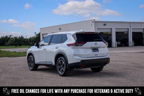 2025 Nissan Rogue SV