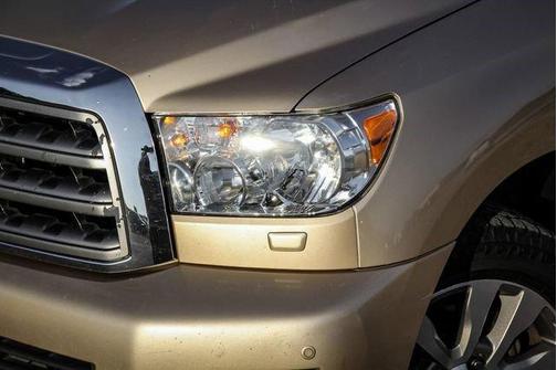 2010 Toyota Sequoia Limited