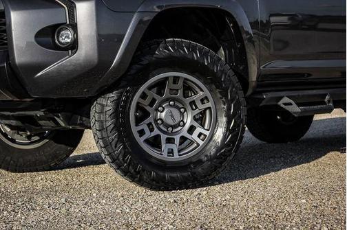 2021 Toyota 4Runner Venture