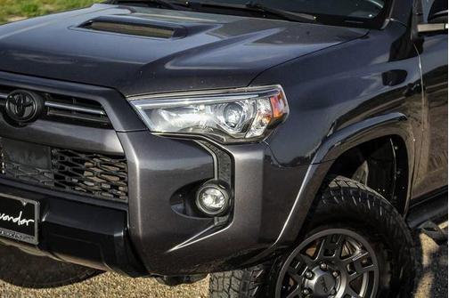 2021 Toyota 4Runner Venture