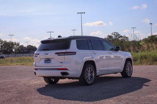 2023 Jeep Grand Cherokee L Summit