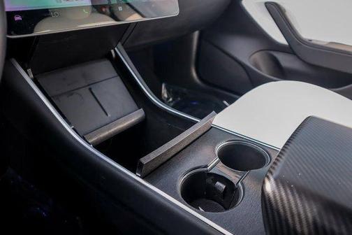 2020 Tesla Model 3 Performance