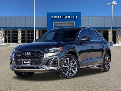 2022 Audi Q5 45 S line quattro Premium