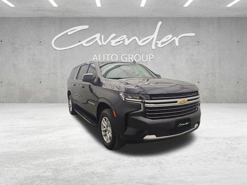 2022 Chevrolet Suburban LT