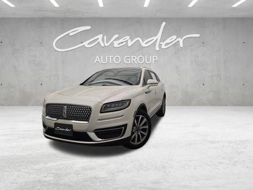 2019 Lincoln Nautilus Select