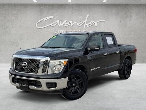 2018 Nissan Titan SV