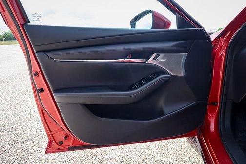 2024 Mazda Mazda3 FWD w/Premium Package