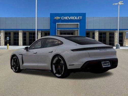 2020 Porsche Taycan Turbo