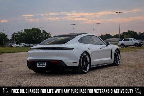 2020 Porsche Taycan Turbo