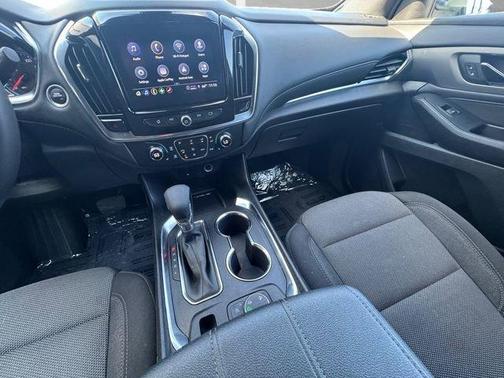 Northsky Blue Metallic 2023 Chevrolet Traverse LT Cloth