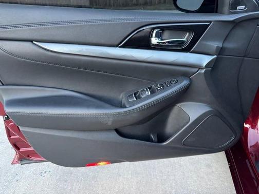 2017 Nissan Maxima 3.5 SR