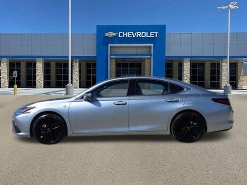 2024 Lexus ES 350 F SPORT Handling