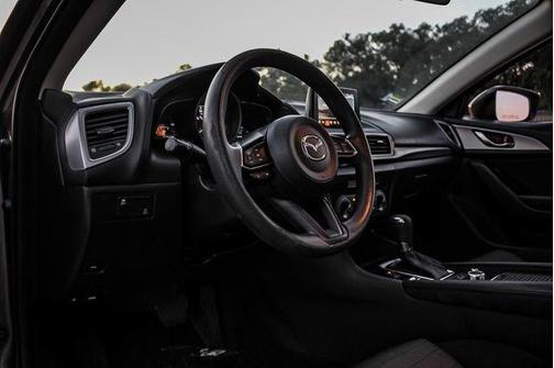 2017 Mazda Mazda3 Sport