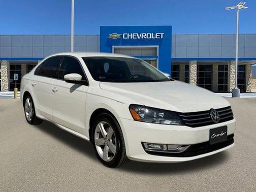 2015 Volkswagen Passat 1.8T Limited Edition